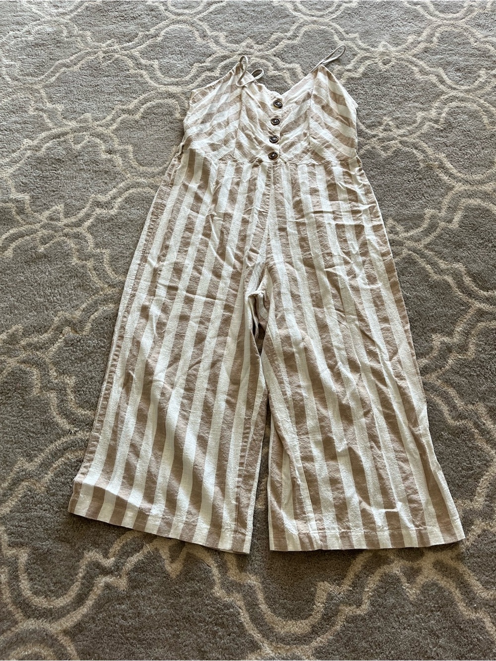 Kensie Beige & White Striped Wide-Leg Jumpsuit